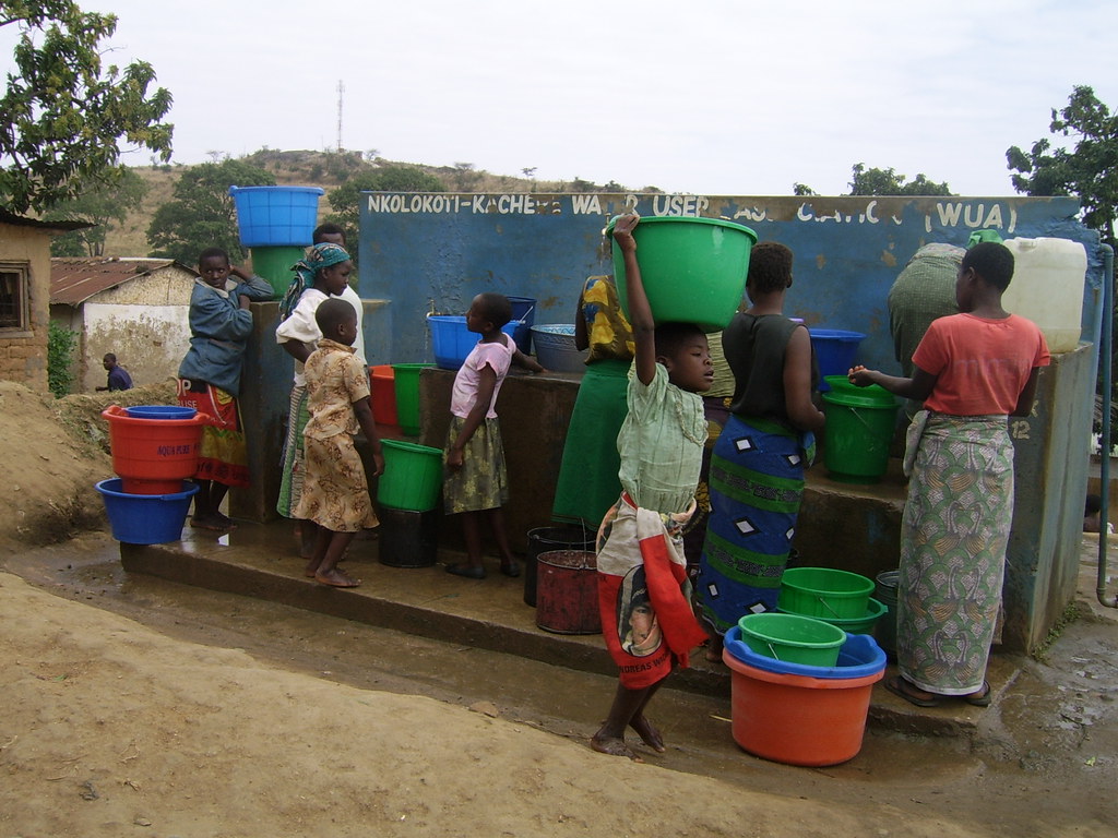 Adaptação da metodologia « PHAST » Para os programas de abastecimento de água potável, higiene e saneamento no Malawi