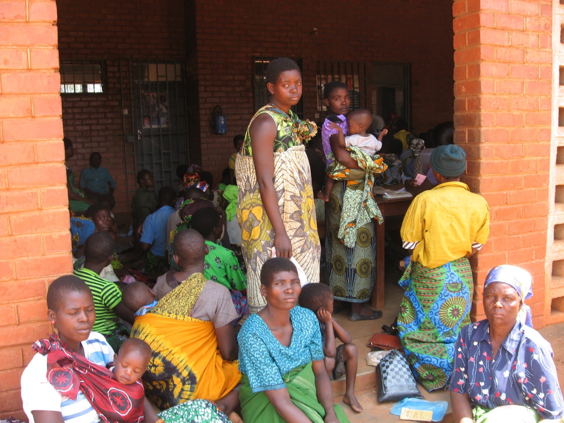 Baseline surveys for the mother and child health programme in rural Malawi, 2014-2015